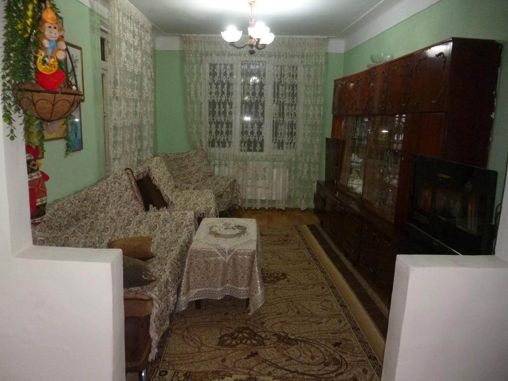 Guest House Elena Махинари Екстериор снимка
