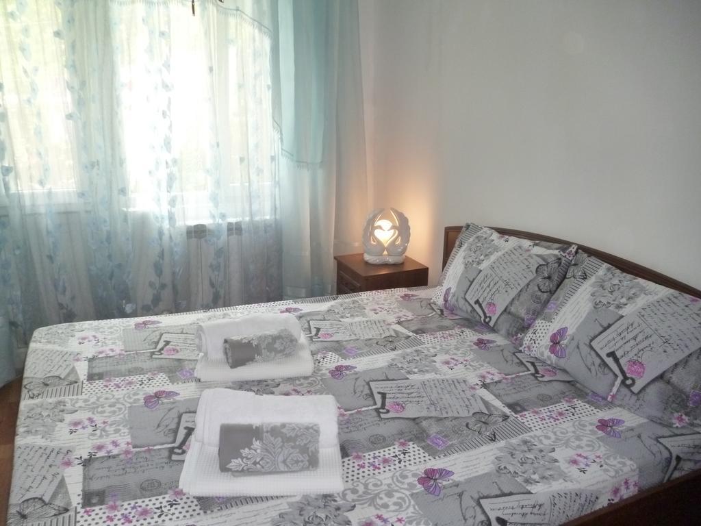 Guest House Elena Махинари Екстериор снимка